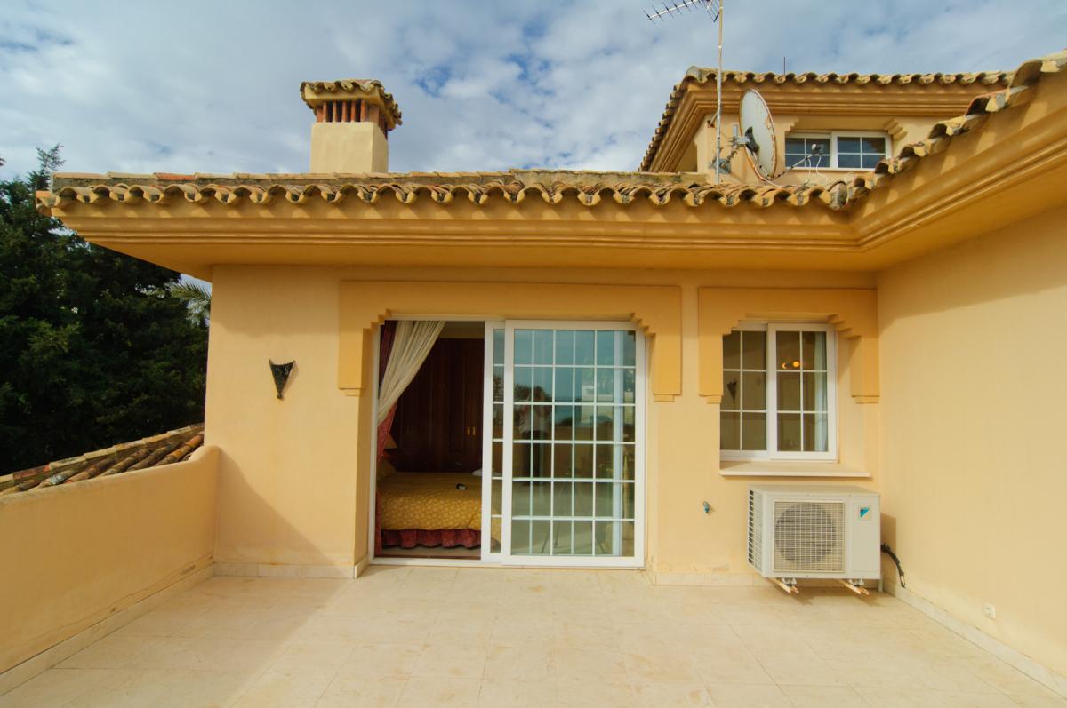 Bedroom terrace upstairs